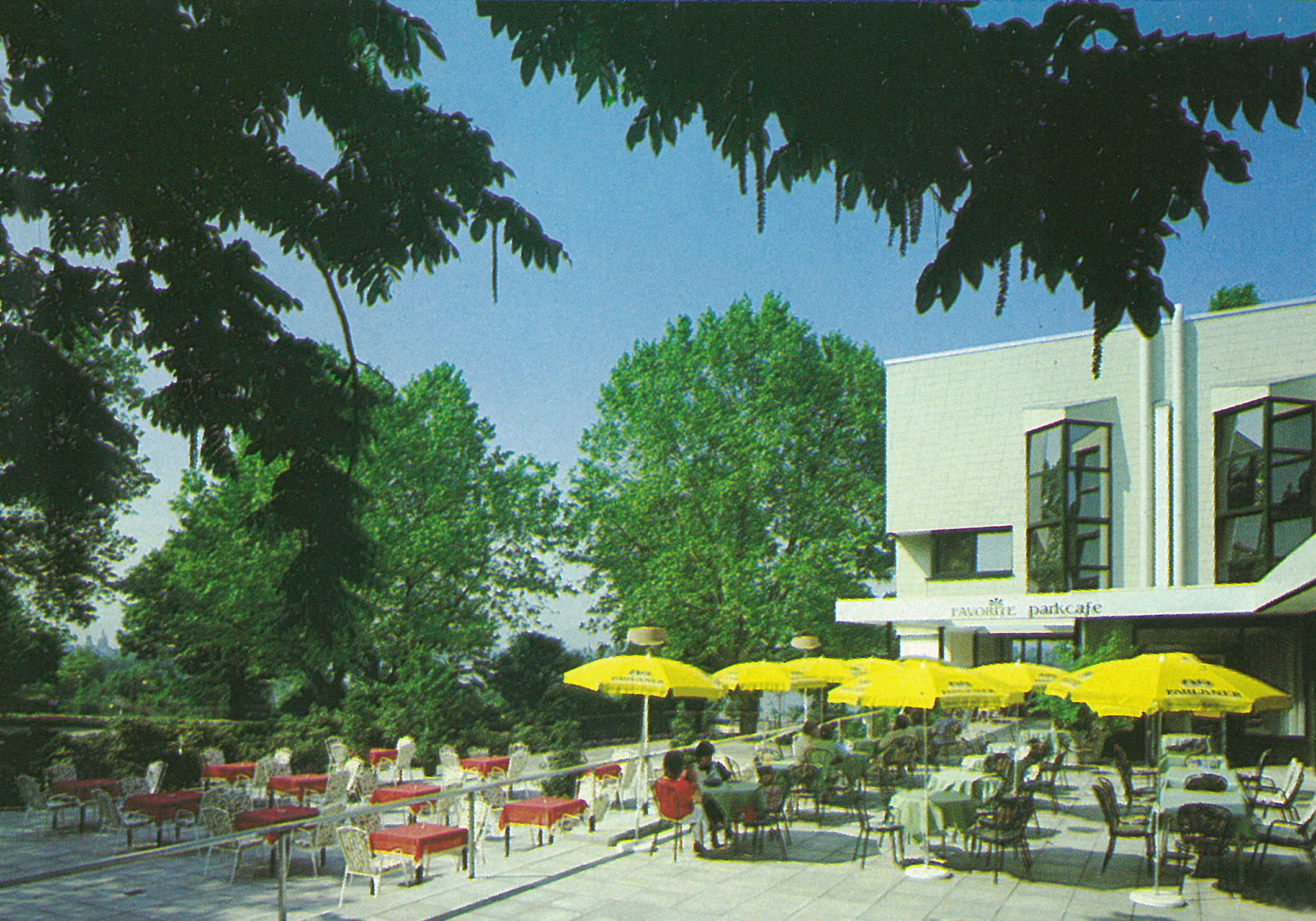 Terrasse des Parkhotels 1984